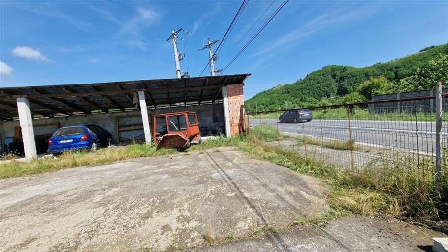 Farliug Servis Auto 65 000 euro,Corp camere 45 000 euro