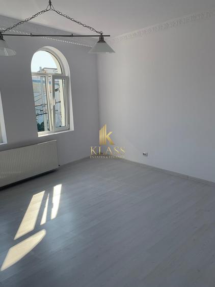 Vilă interbelică 9 camere | Vasile Lascăr - Eminescu | renovată