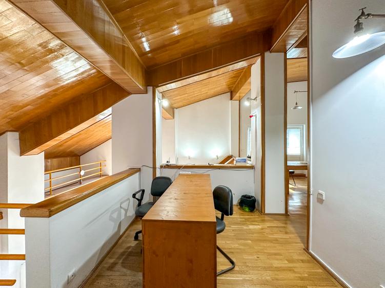 Spatiu de birouri tip duplex | Bd. Primaverii | Terasa si 2 balcoane