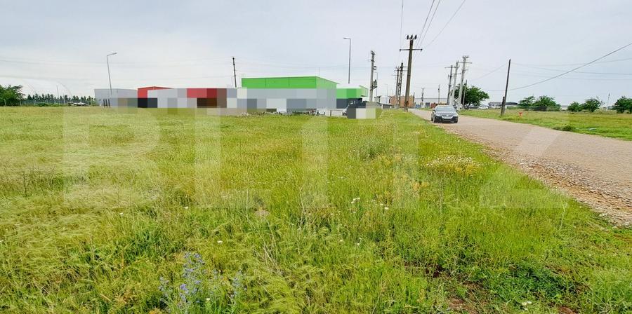 Teren intravilan industrial, 3000 mp, zona Serpico