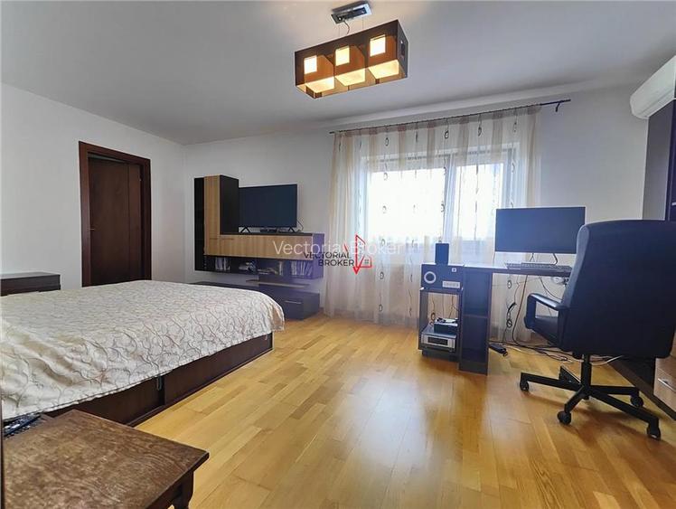 Vila pe malul Lacului Cernica  Teren 1.151 mp  4 dormitoare  Vedere panoramica - 25