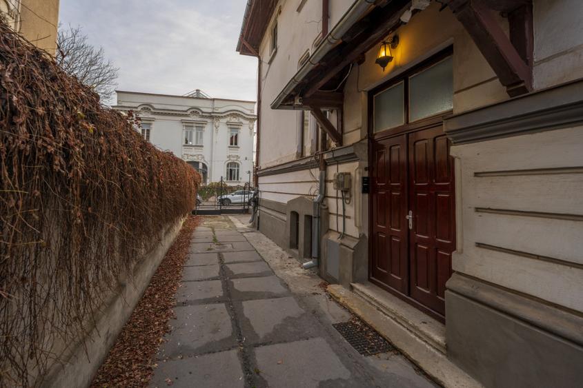 Apartament 4 camere, spatiul firmei TALE de langa Parcul Ioanid
