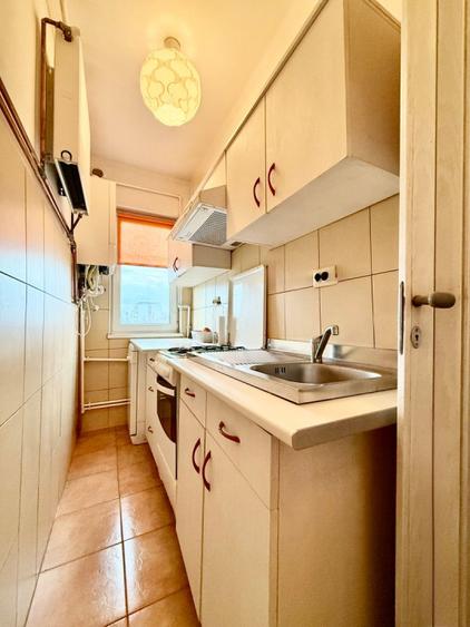 2 camere | 54 MP | 3 Boxe | DOROBANTI
