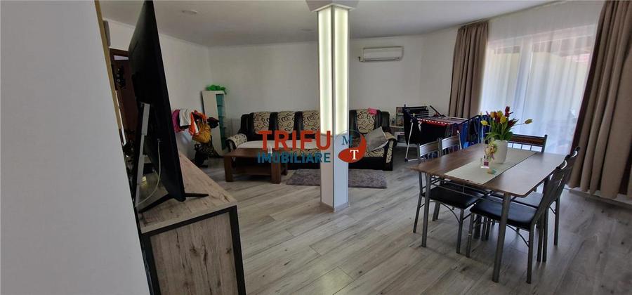 Casa cu 3 apartamente in Centru