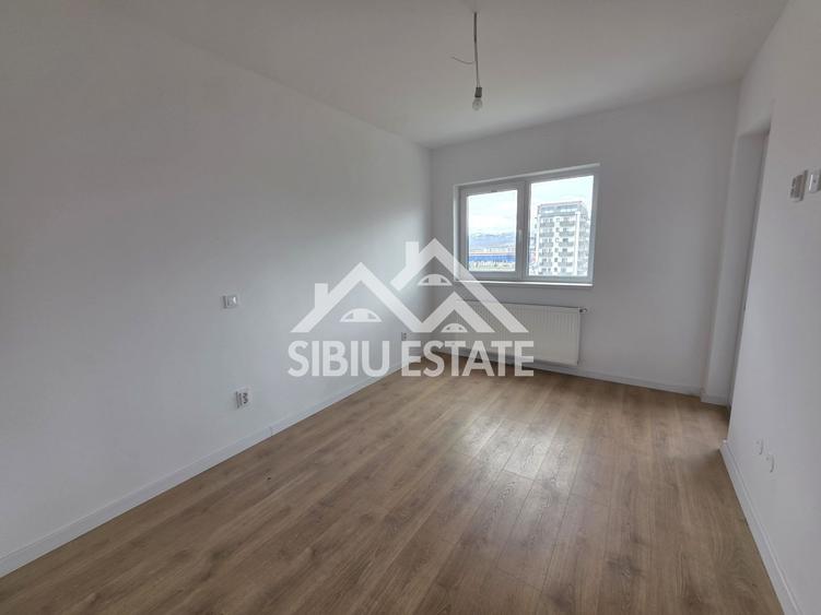 Apartament 4 camere, 2 bai bloc nou cu lift si parcare