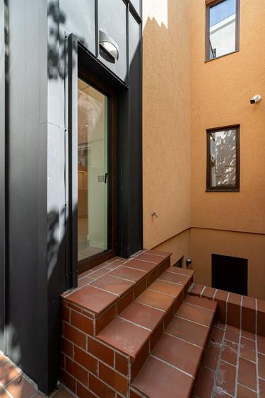 Vila de Excepție în Dorobanti | Eleganță Clasică, Design Contemporan