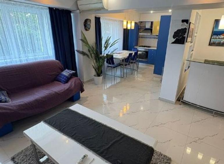 Unirii,Metrou,bl.reabilitat,decomandat,et.3/8,mobilat,utilat complet,balcon,AC,