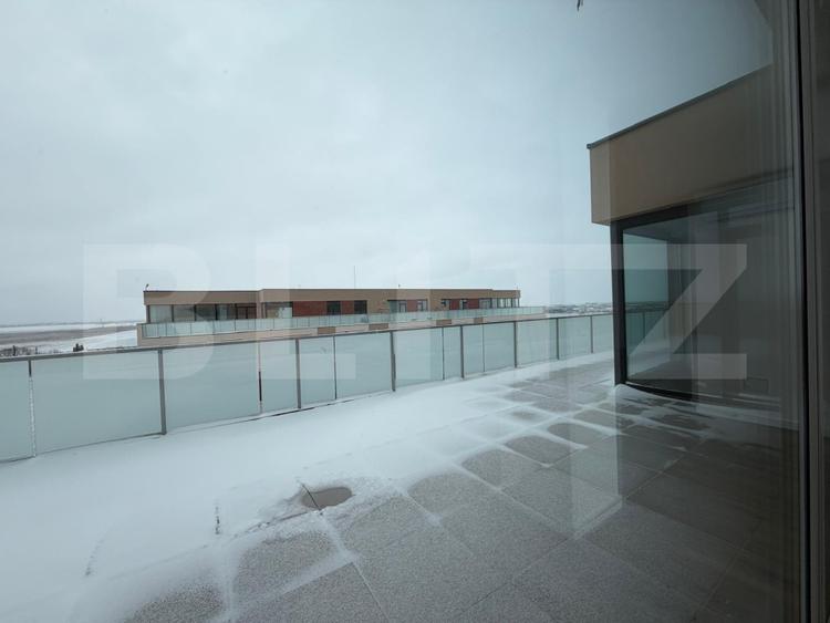 Penthouse de vânzare, 106 mp utili + terasă 66 mp, zona Torontalului