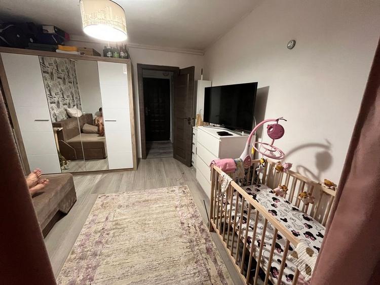 Garsoniera zona Grivitei -Universitate,moderna,etajul 1,58000 Euro