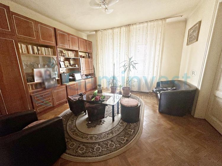 Casa cu 3 apartamente individuale de vanzare, 2 min de Sirul Canonicilor, Oradea