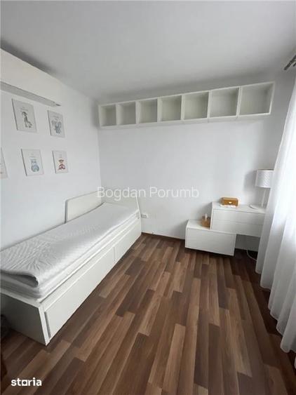 Casă modernă tip triplex, unitate de capăt  - 10