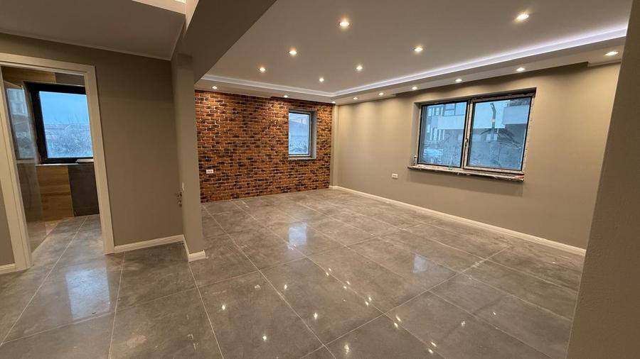 Apartament 2 camere- Palazu, nemobilat