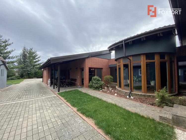 Vila cu 10 camere, de vanzare in Chisoda - ID V3322