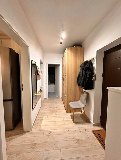 Inchiriere 2 camere cu curte proprie | loc de parcare