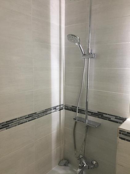 Apartament cu două balcoane