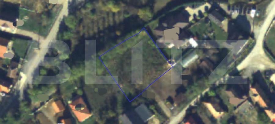Teren in Salicea 1400mp intravilan, construibil.