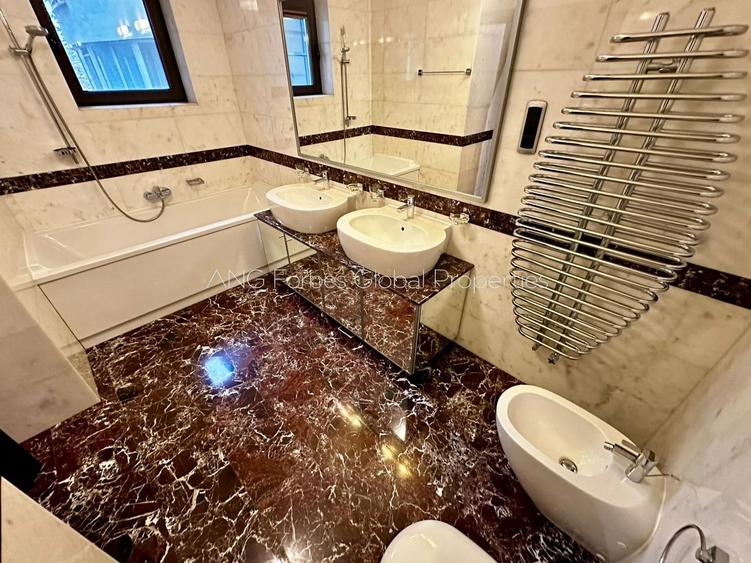Rezidență selectă în Primăverii | 3 camere, intimitate totală | parcare
