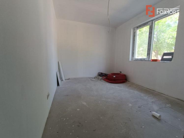 Duplex, 4 camere, 115 mp, toate utilitatile, la asfalt, in Chisoda - ID V3557