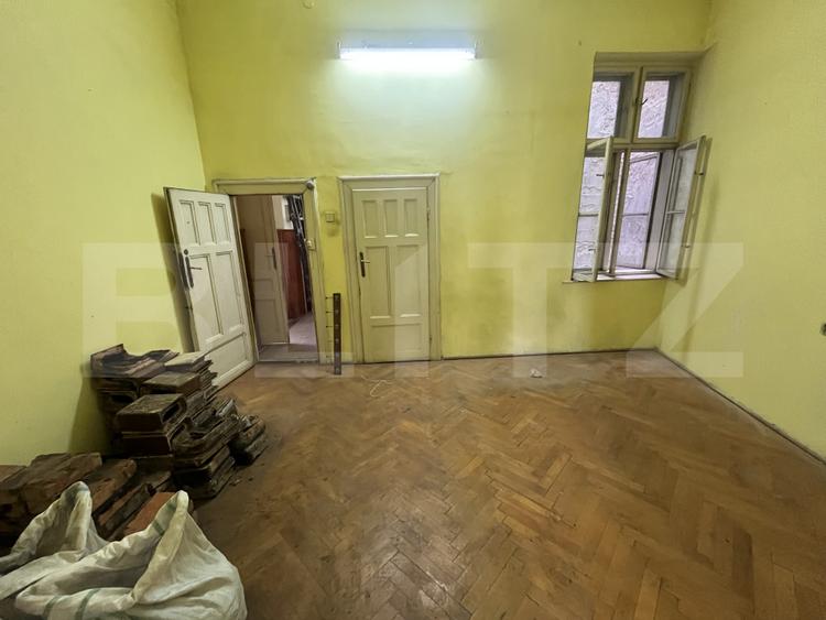 De vanzare – Apartament 110 mp, cladire istorica din 1906, zona ultra centrala