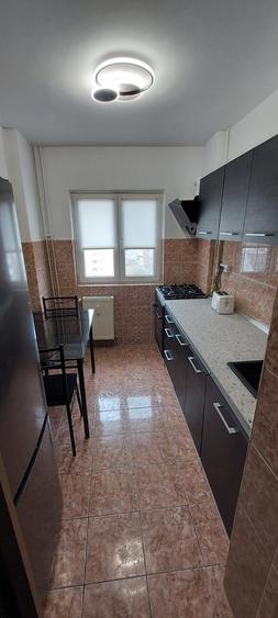 INCHIRIERE APARTAMENT 2 CAMERE