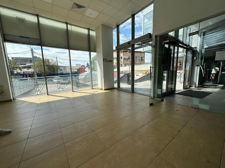 Zona 13 Septembrie Centru Comercial sp 66 mp open space