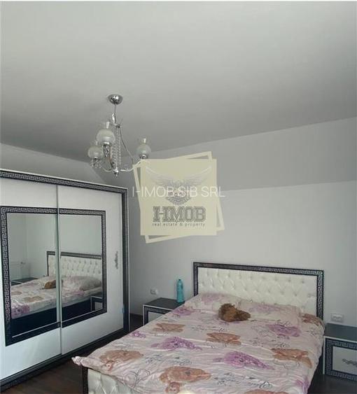 Casa 5 camere 2 bai balcon si 567 mp teren in Rasinari - 5