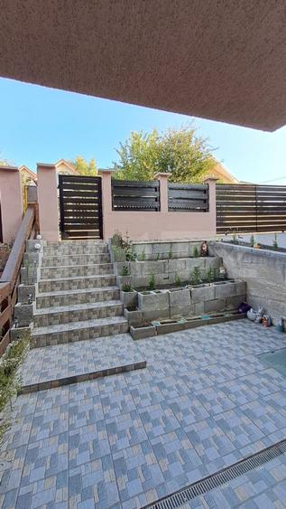 Duplex cu 5 camere, finisat mobilat si utilat, 116 mp, în Sânnicoară