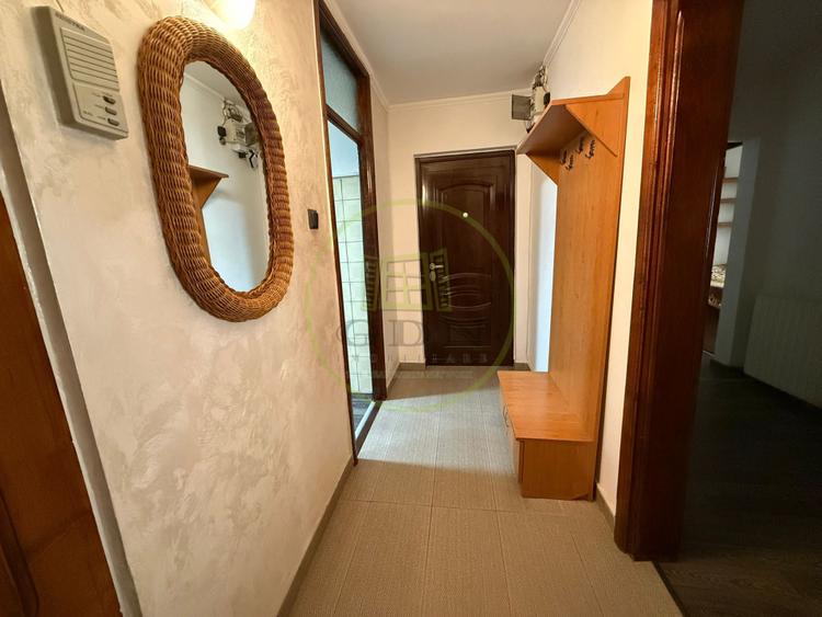 Apartament 4 camere, 91.74 mp, cartier 1 Mai, zona Pelendava