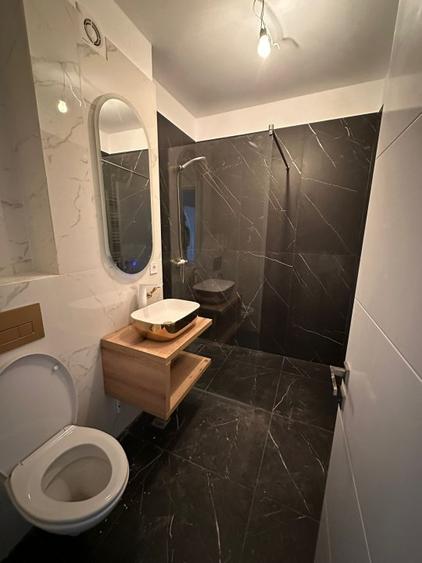 Apartament cu 2 camere Dcomandat, Bloc Nou, Dimitrie Leonida