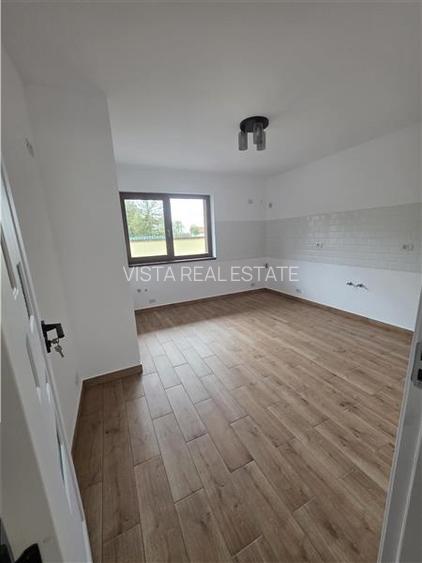 Casa, Ghimbav - 4