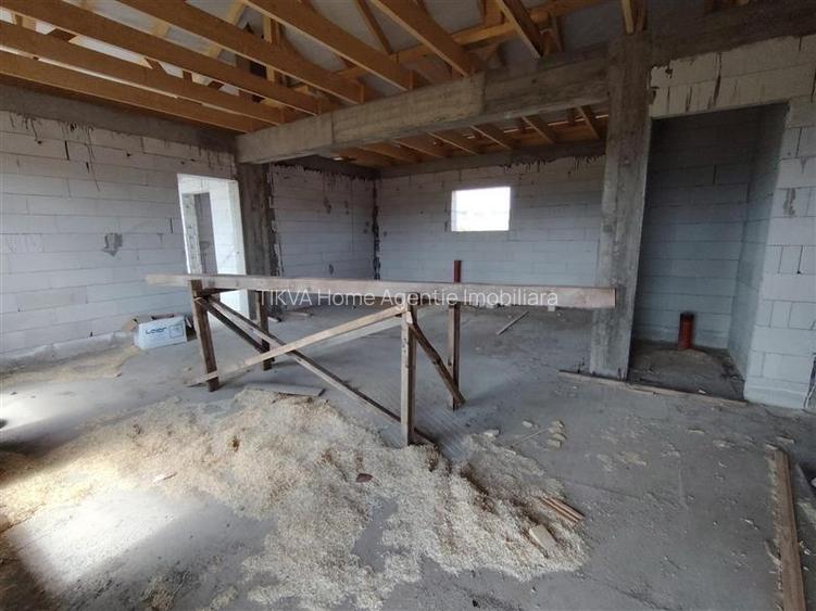 Casa familiala la rosu  (Lazarea, jud. Harghita) - 8