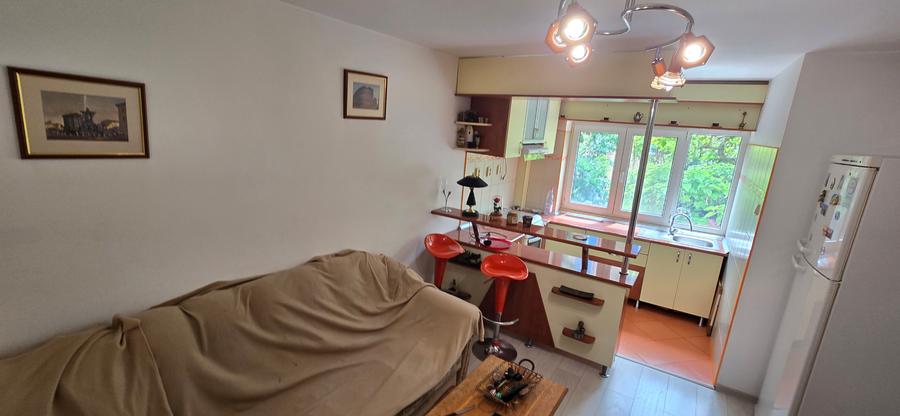 2 camere de vanzare ultracentral Focsani