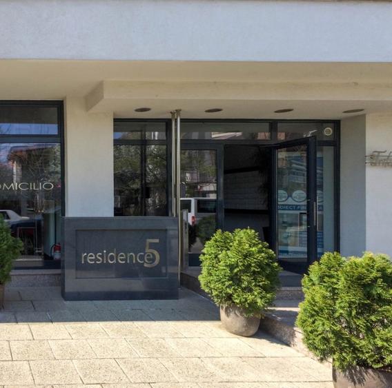 Garsonieră spațioasă cu terasă – Residence 5, Aviației – direct proprietar