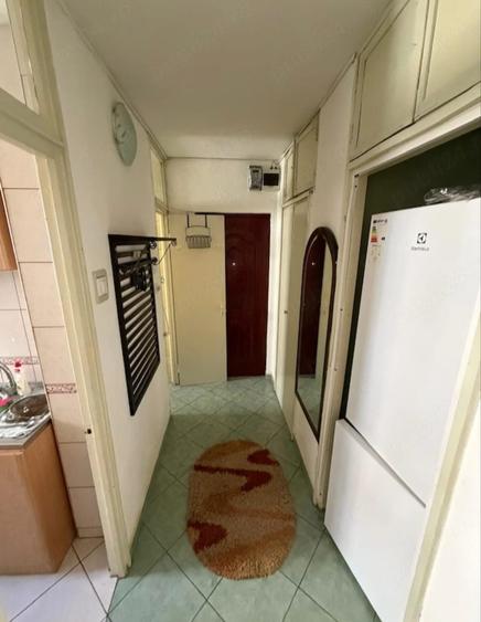 Tineretului,langa  metrou si parc / 4 minute ,inchiriere garsoniera decomandata