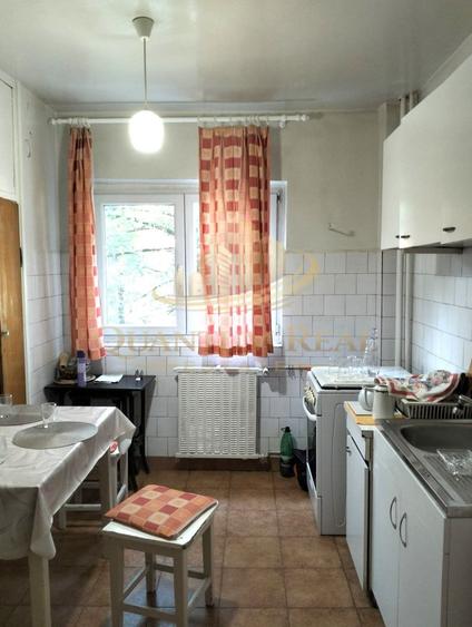 Apartament 3 Camer,Etaj 2 -Mosilor-Fainari