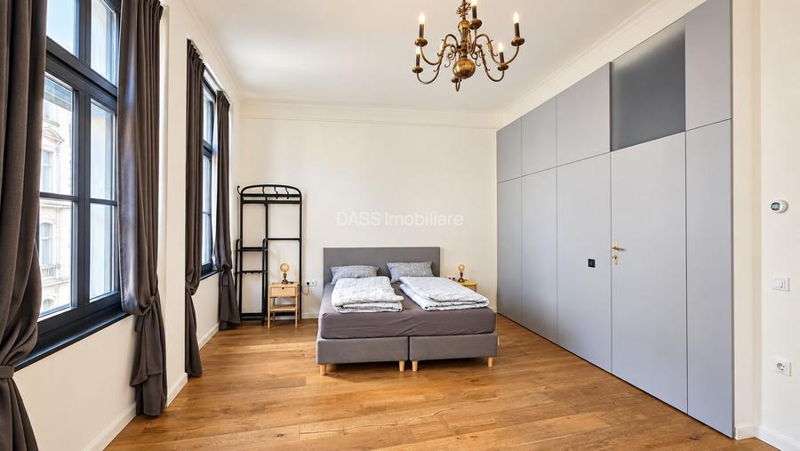 Apartament spectaculos de închiriat 4 camere 4 băi Centrul Istoric - 9