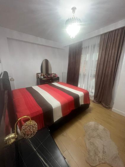 Apartament 3 camere de vânzare in Chitila | curte proprie