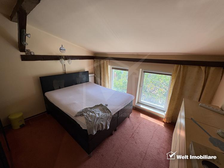 Casa parter + mansarda, situat la curte comuna, teren propriu, 3 locatari !