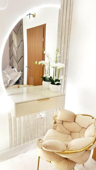 House apart , 50MP+ Balcon, curte interioara Str. Poienii