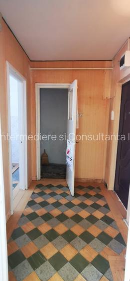 🙋Tomis II🔸2 Camere semiDecomandate 50m²  Centrala pe Gaze Necesita Renovare - 4