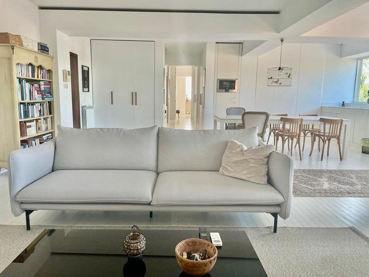 Apartament superb de 3/4 camere in Pipera-Padurea Baneasa 140mp utili