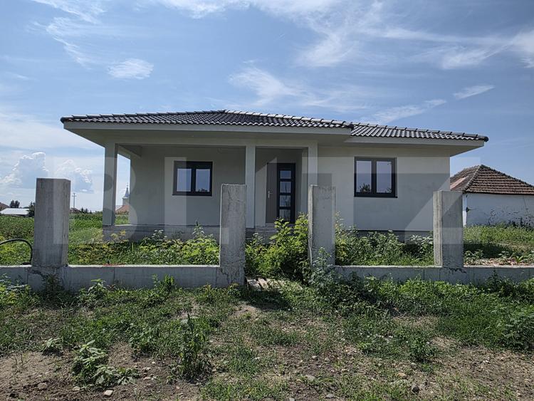 Casa de vanzare,120mp,in zona Amați Județul Satu Mare