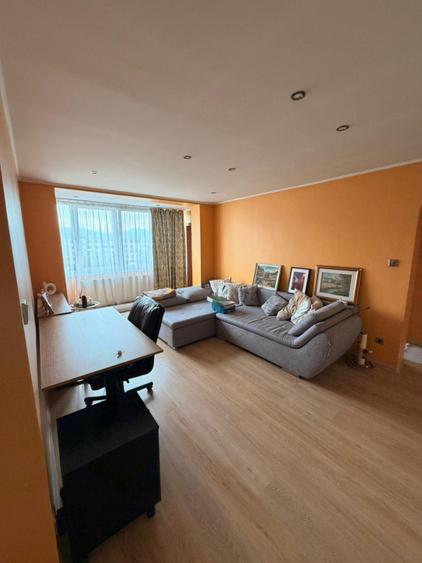 Ultracentral decomandat, 61 mp, parcare proprie – gata de mutare