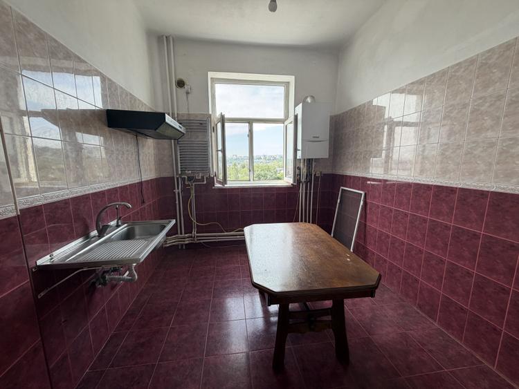 SPATIU BIROURI | 6 CAMERE | PENINSULA | 137 MPU