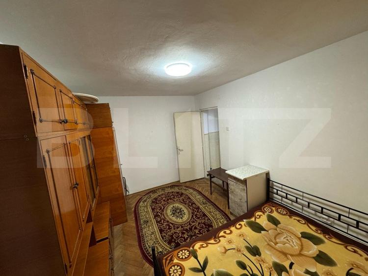 Apartament cu 2 camere si balcon, 48 mp, etaj 4, zona Gojdu