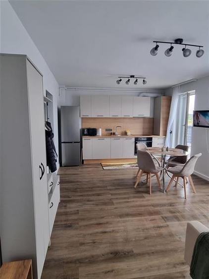 Apartament cu 2 Camere si Terasa panoramica, cu Garaj, la prima inchiriere