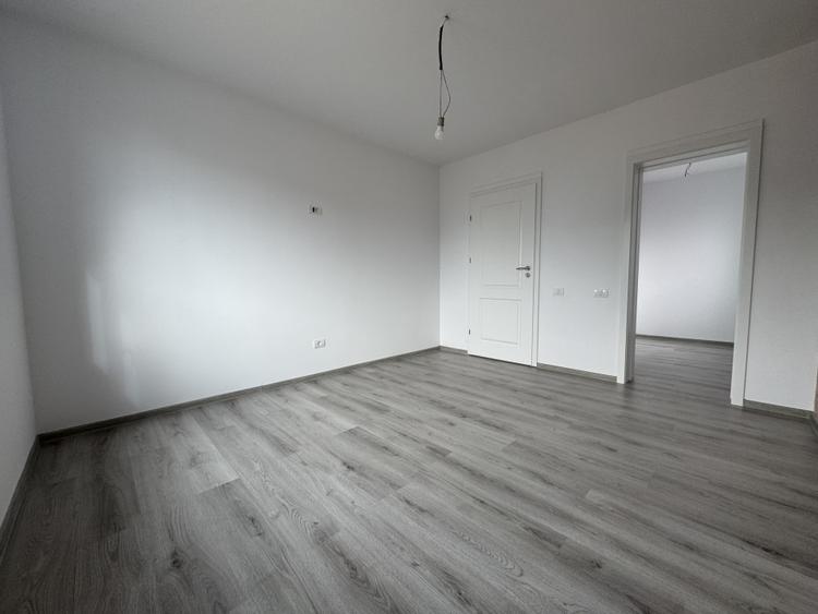 Duplex 3 camere, 90mp utili, 350mp teren, situat in Mosnita Veche