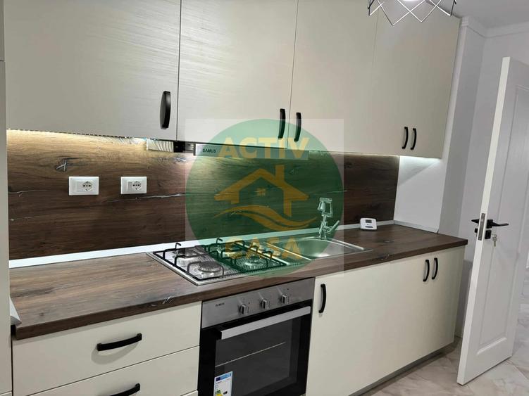 De vânzare apartament cu 4camere – Zona Piața Mare -Roman