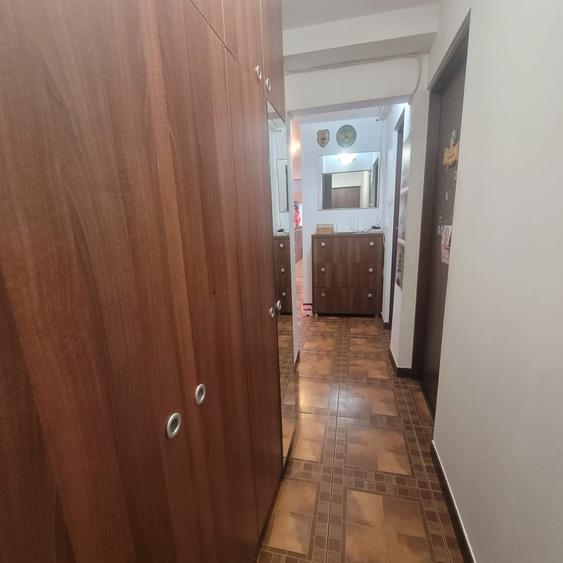 De vanzare apartament cu 4 camere, bld Grivitei