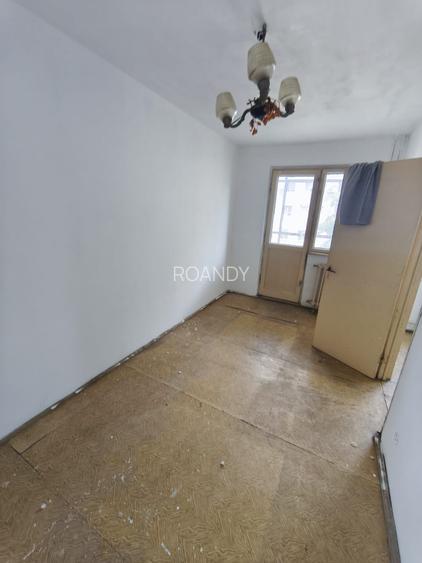 ROANDY-Apartament 3 camere la un pret accesibil-Malu Rosu - 2